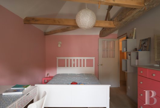 En Normandie, à Falaise, une maison des 17e et 18e siècles au cœur d’un quartier historique - photo  n°29